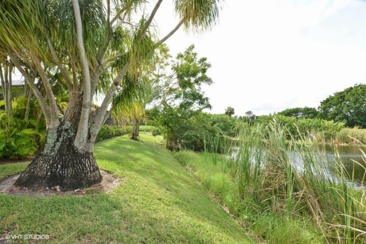 6582 Patio Lane, Unit 12 Boca Raton, FL 33433 - Photo 14 of 17 Photo 14