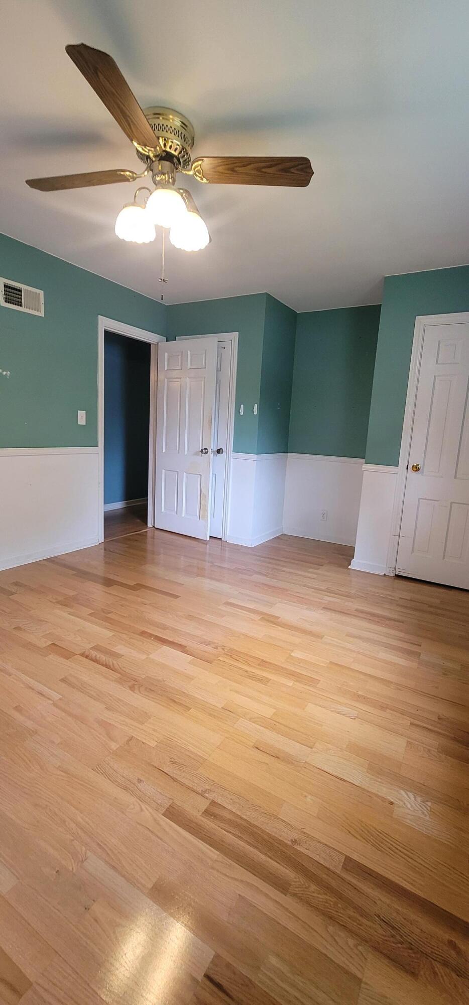 601 Isabelle Avenue Racine, WI 53402 - Photo 23 of 39 Master Bedroom (2)