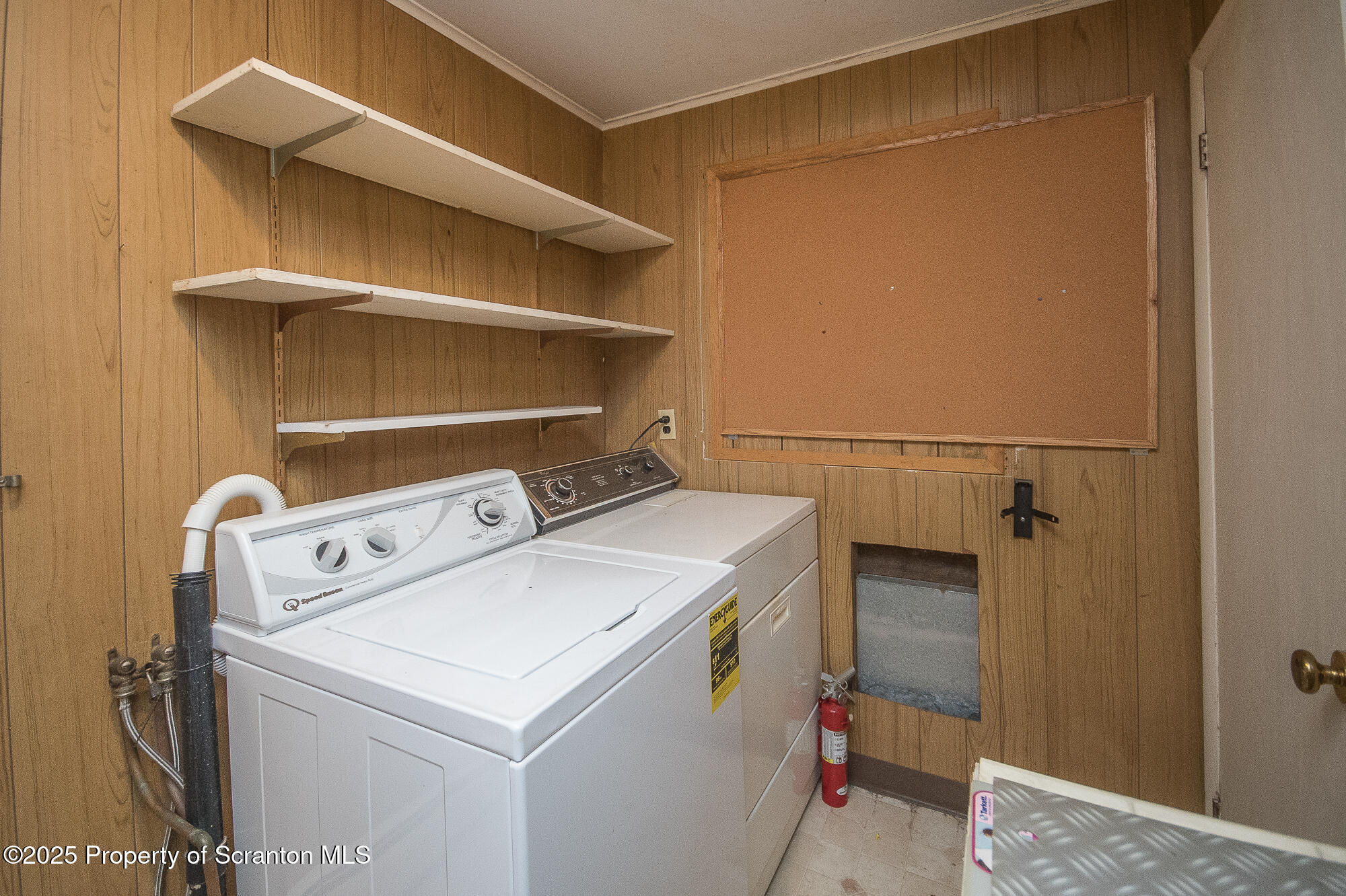 612 Clinton Street Waverly, PA 18471 - Photo 27 of 44 a utility room with dryer and washer