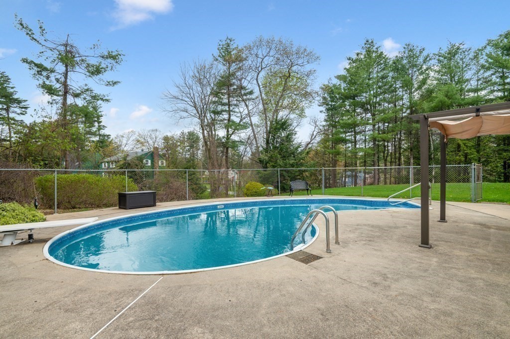 18 Bernard Road Dracut, MA 01826 - Photo 31 of 34 Gallery Image 31