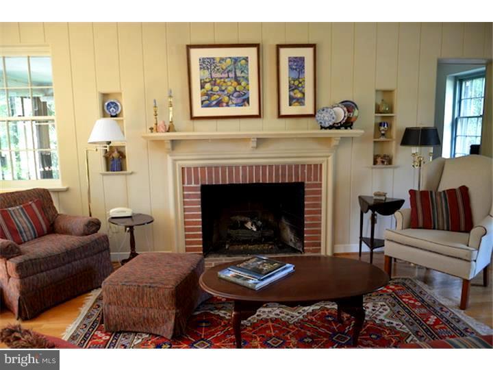 202 Peirce Road Wilmington, DE 19803 - Photo 3 of 25 Gallery Image 3