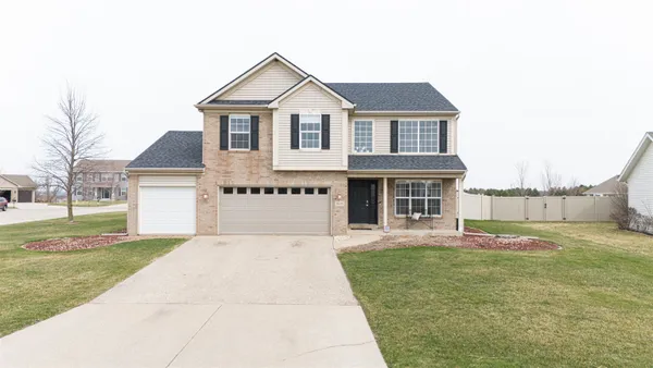 $459,900 | 3605 Eagles Ridge Drive, Beloit, WI 53511