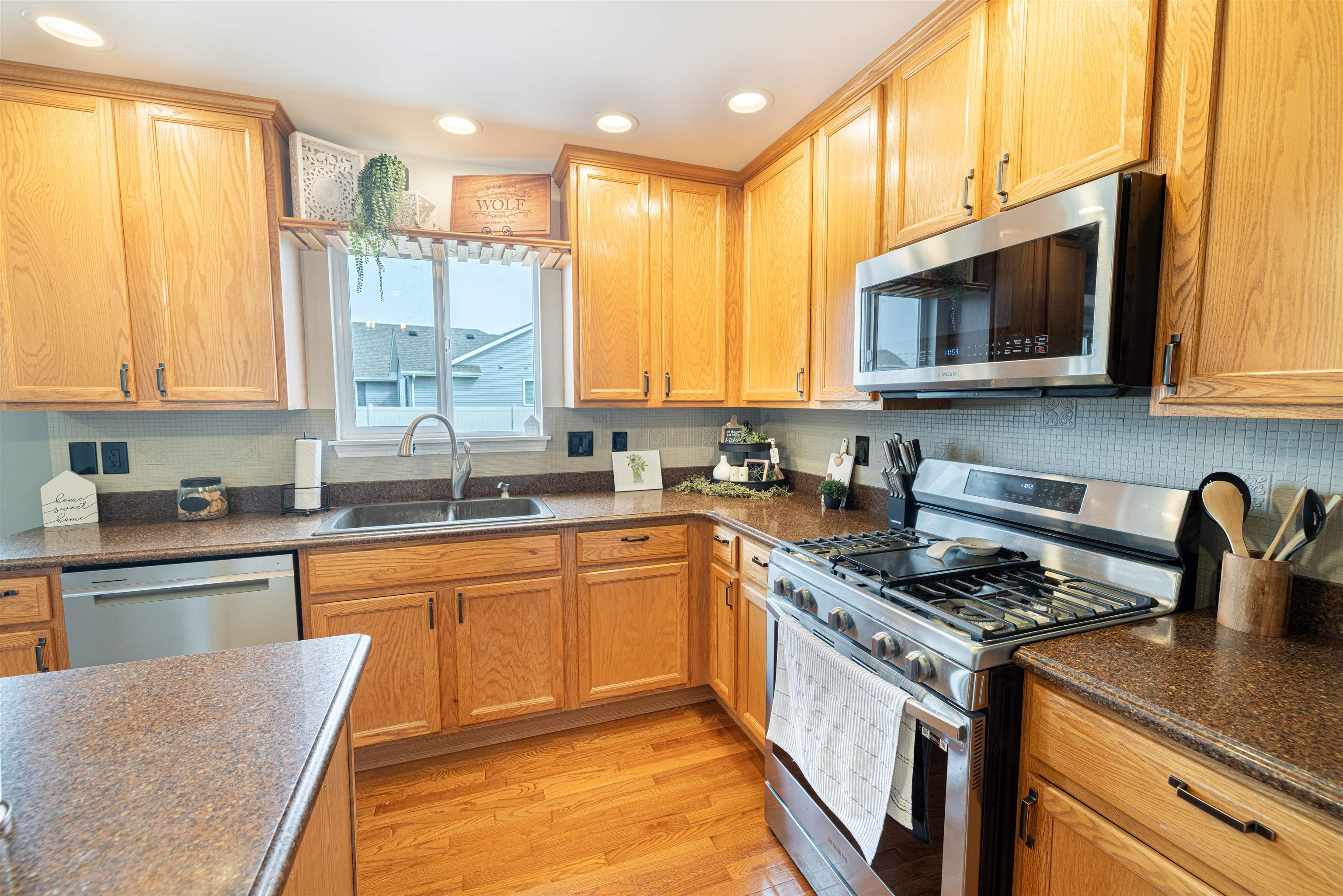 3605 Eagles Ridge Drive Beloit, WI 53511 - Photo 11 of 54