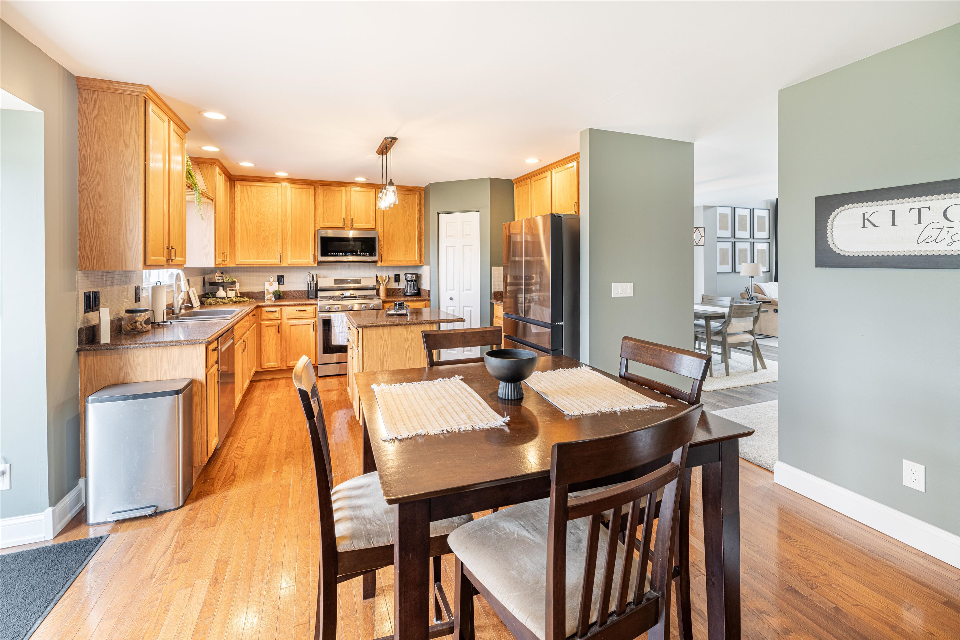 3605 Eagles Ridge Drive Beloit, WI 53511 - Photo 14 of 54