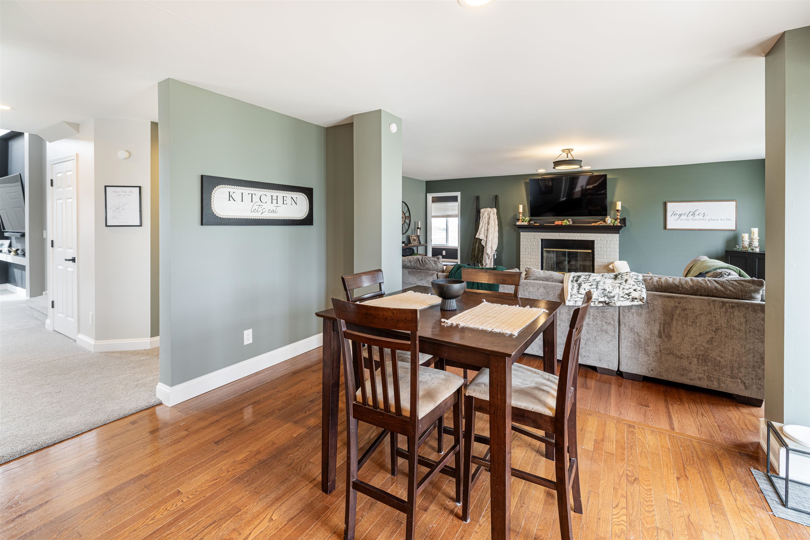 3605 Eagles Ridge Drive Beloit, WI 53511 - Photo 16 of 54