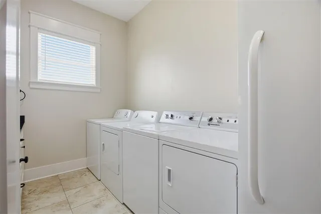 $979,999 | 152 Marilyn Lane, Longville, LA 70652