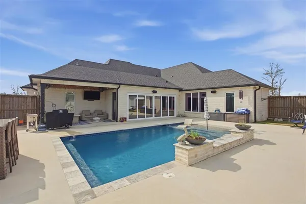 $979,999 | 152 Marilyn Lane, Longville, LA 70652