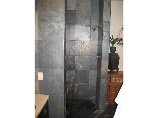39537 Jones Road Fallbrook, CA 92028 - Photo 11 of 25 Master Bath Oversized Shower