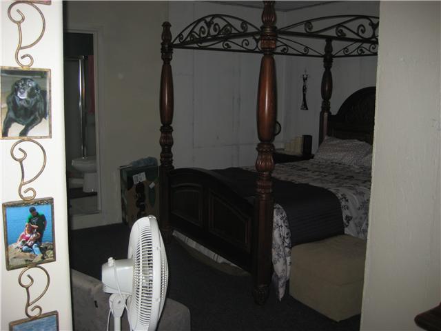 39537 Jones Road Fallbrook, CA 92028 - Photo 19 of 25 Downstairs Bedroom