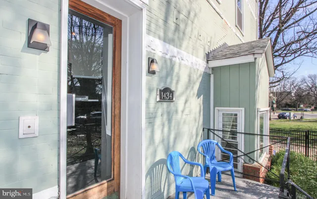 a view of deck with patio