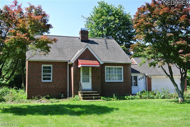 25864 Highland Road Cleveland, OH 44143 - Photo 2 of 8