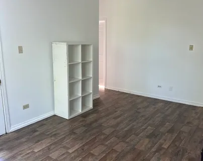 $260,000 | 6800 South Dante Avenue, Unit 3, Chicago, IL 60637