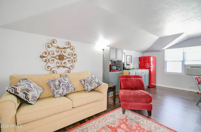 $305,000 | 877 East Sycamore Street, Globe, AZ 85501