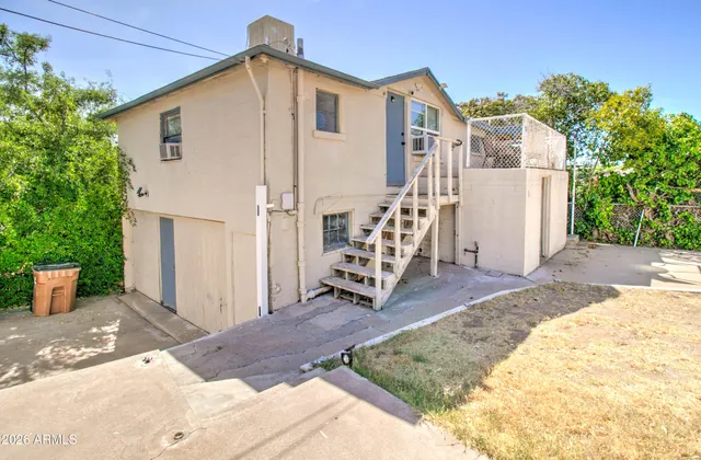 $305,000 | 877 East Sycamore Street, Globe, AZ 85501