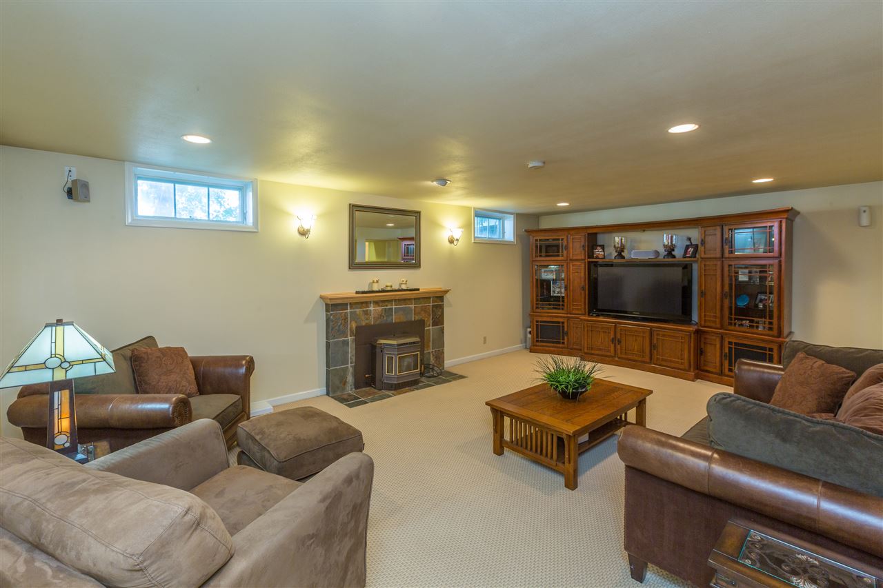 17016 North Madison Road Mead, WA 99021 - Photo 14 of 20