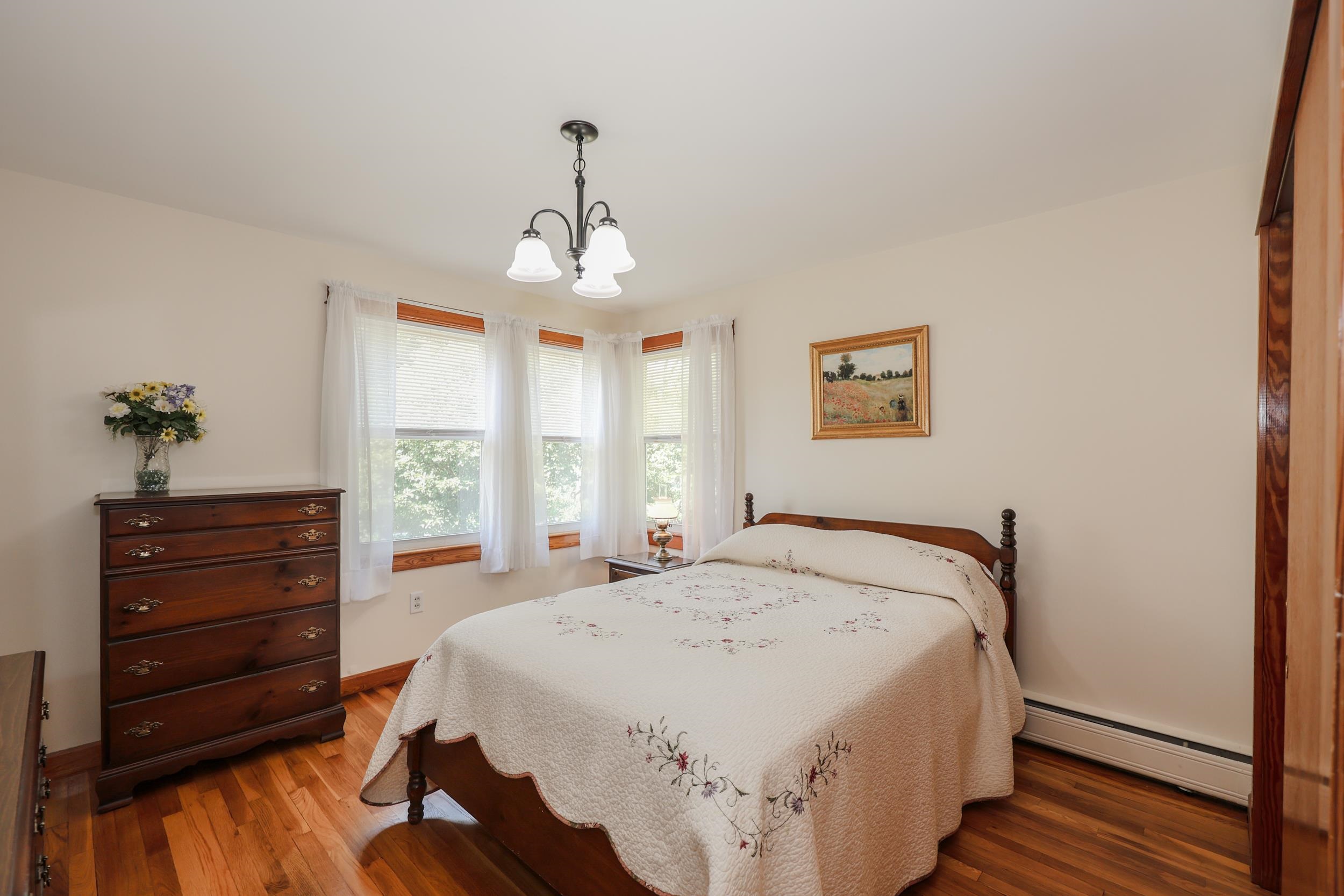 68 Robinson Road Nashua, NH 03060 - Photo 36 of 54