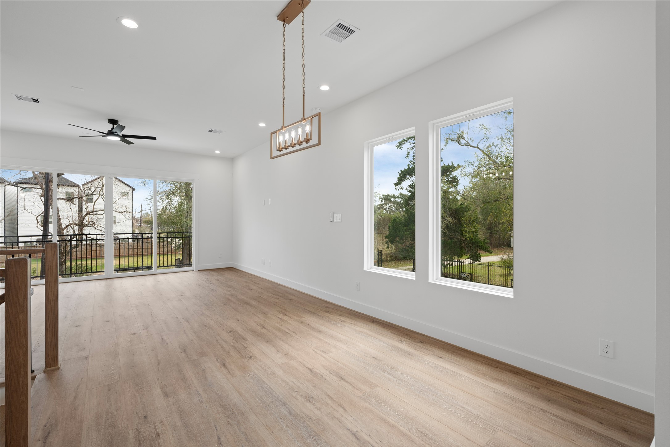 826 Curtin Street, Unit D Houston, TX 77018 - Photo 17 of 50