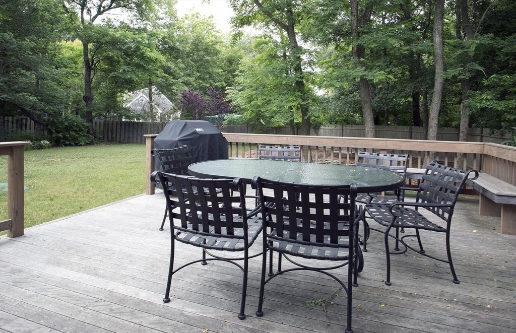 114 Long Pond Road Barnstable, MA 02648 - Photo 5 of 21 Gallery Image 5