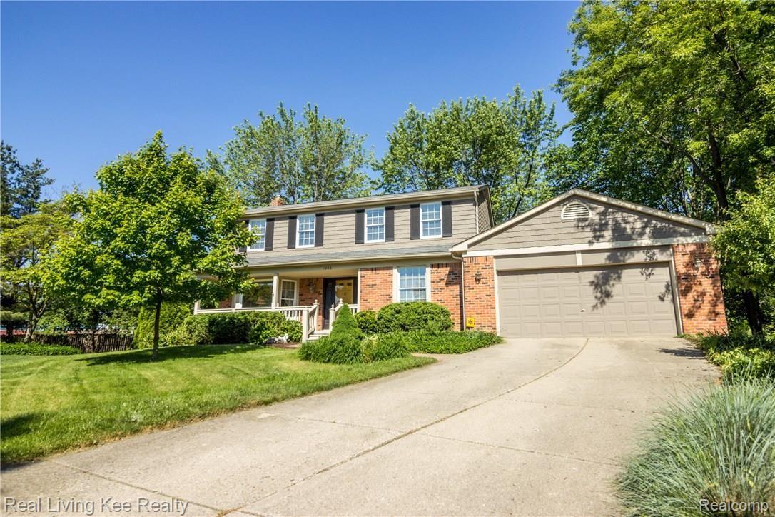 1366 Greenleaf Drive Rochester, MI 48309 - Photo 1 of 29 1.jpg
