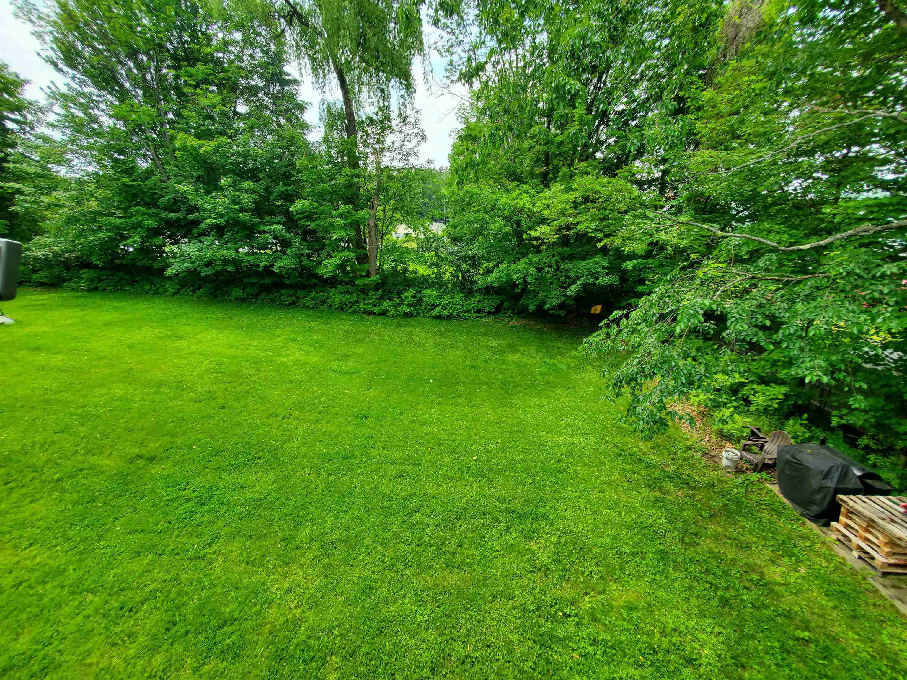 35 Wells Street, Unit 5 Enfield, NH 03748 - Photo 10 of 18