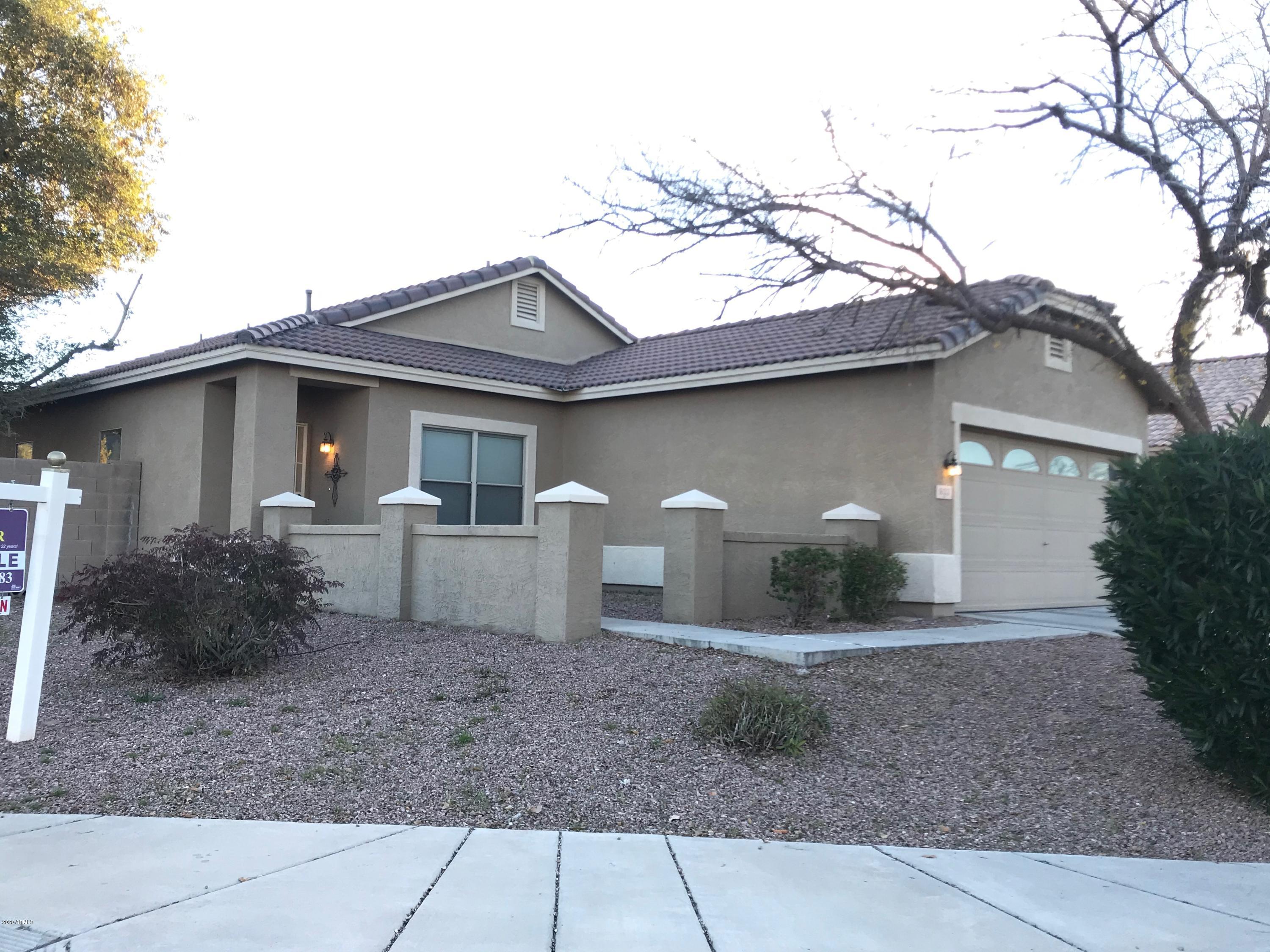 933 East Pedro Road Phoenix, AZ 85042 - Photo 1 of 49 IMG_6614