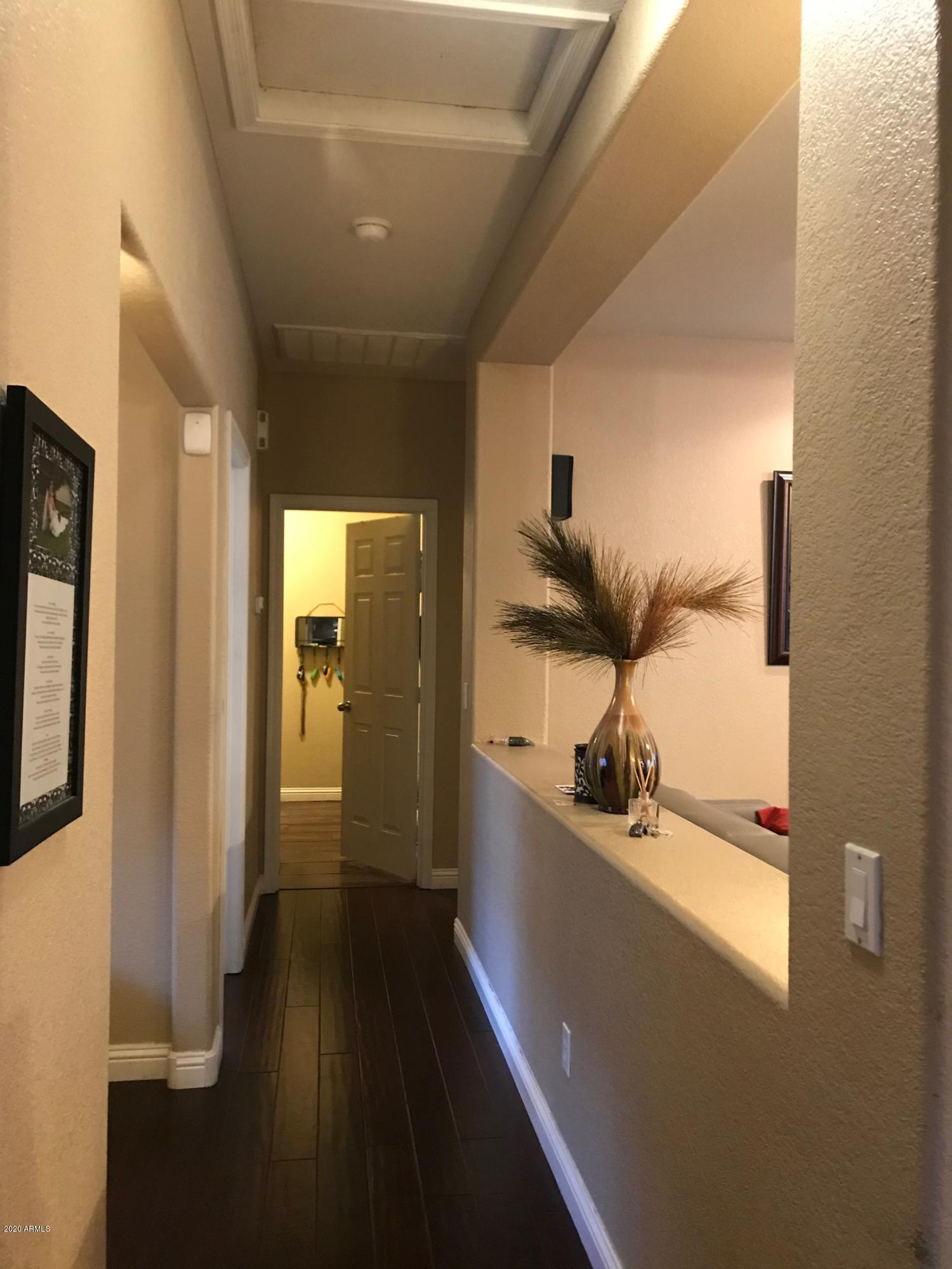 933 East Pedro Road Phoenix, AZ 85042 - Photo 16 of 49 IMG_6563