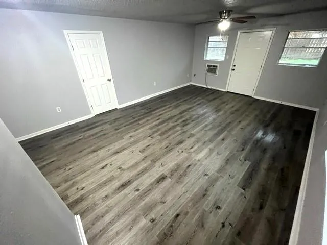 $1,950 | 218 Appletree Lane, Terrytown, LA 70056