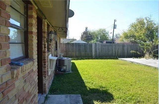 $1,950 | 218 Appletree Lane, Terrytown, LA 70056