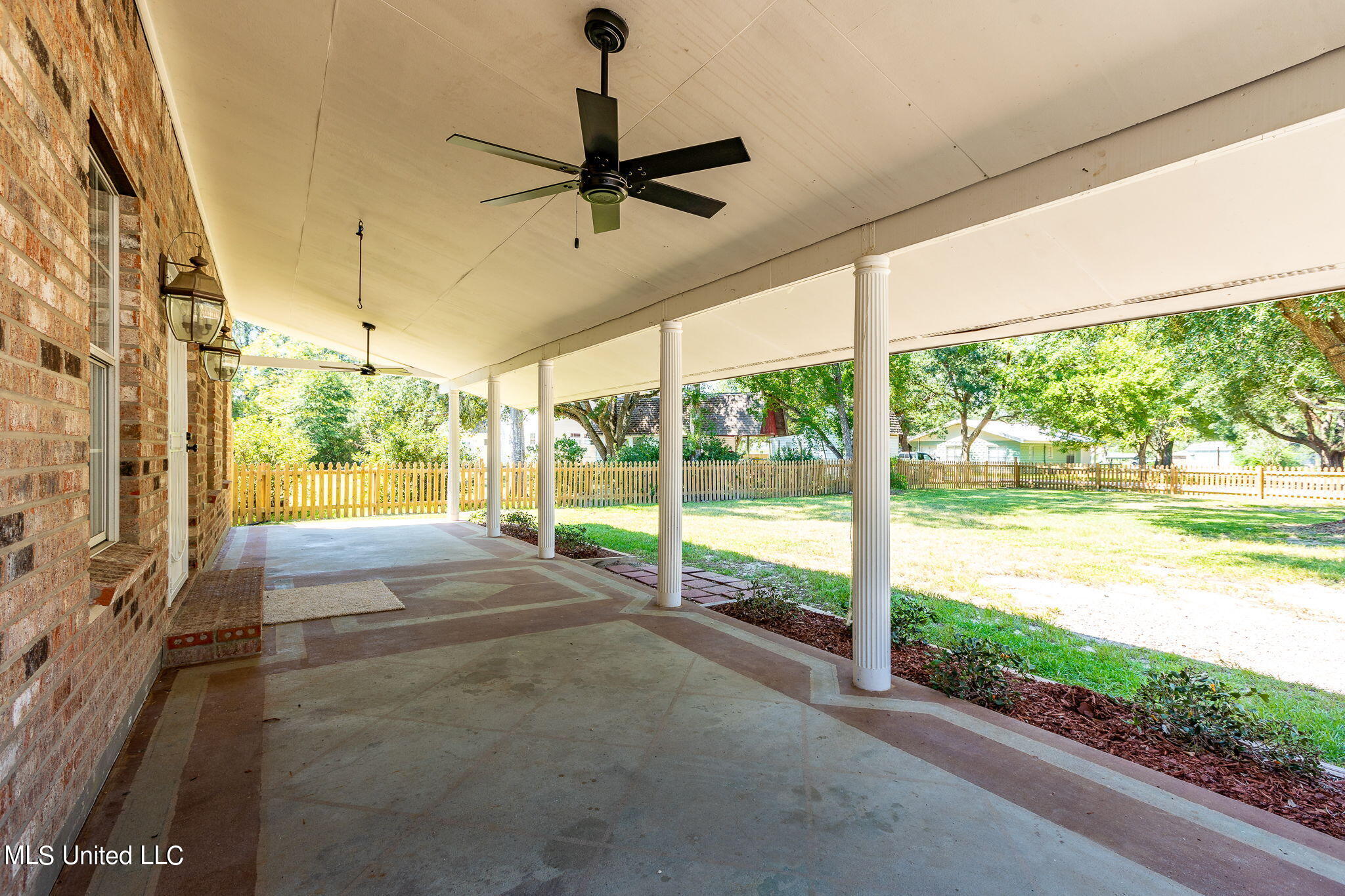 20050 Watts Road Long Beach, MS 39560 - Photo 13 of 44 Front Porch