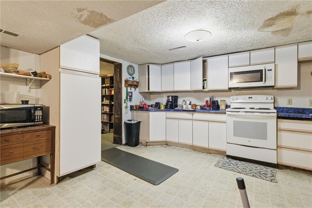 14903 East Kentucky Road Independence, MO 64050 - Photo 12 of 42