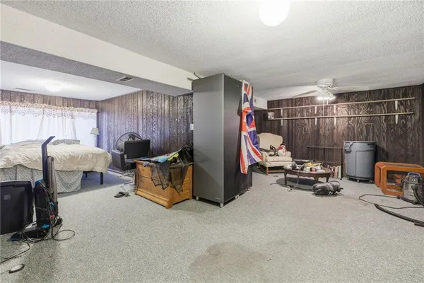 $219,000 | 14903 East Kentucky Road, Independence, MO 64050