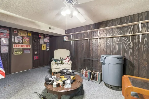 $219,000 | 14903 East Kentucky Road, Independence, MO 64050