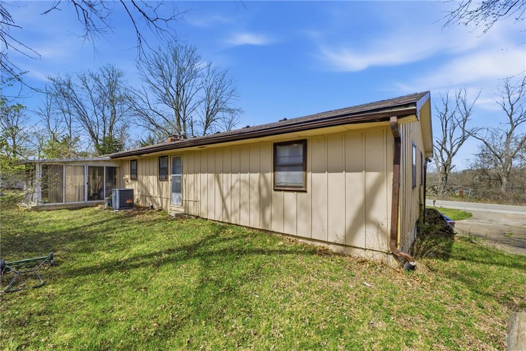 14903 East Kentucky Road Independence, MO 64050 - Photo 37 of 42