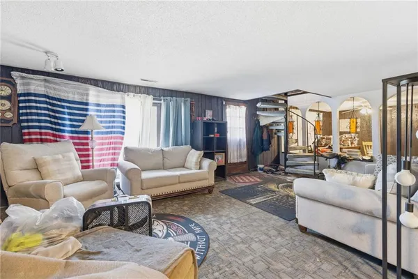 $219,000 | 14903 East Kentucky Road, Independence, MO 64050