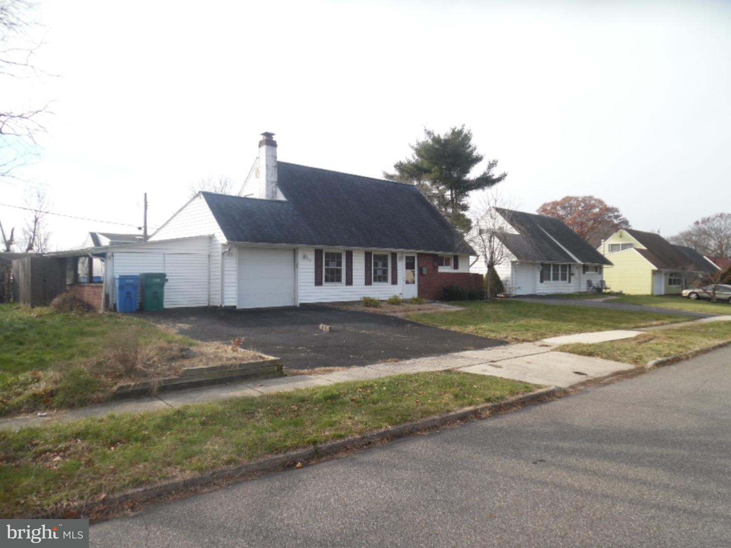 25 Maroon Road Levittown, PA 19056 - Photo 1 of 25 Gallery Image 1