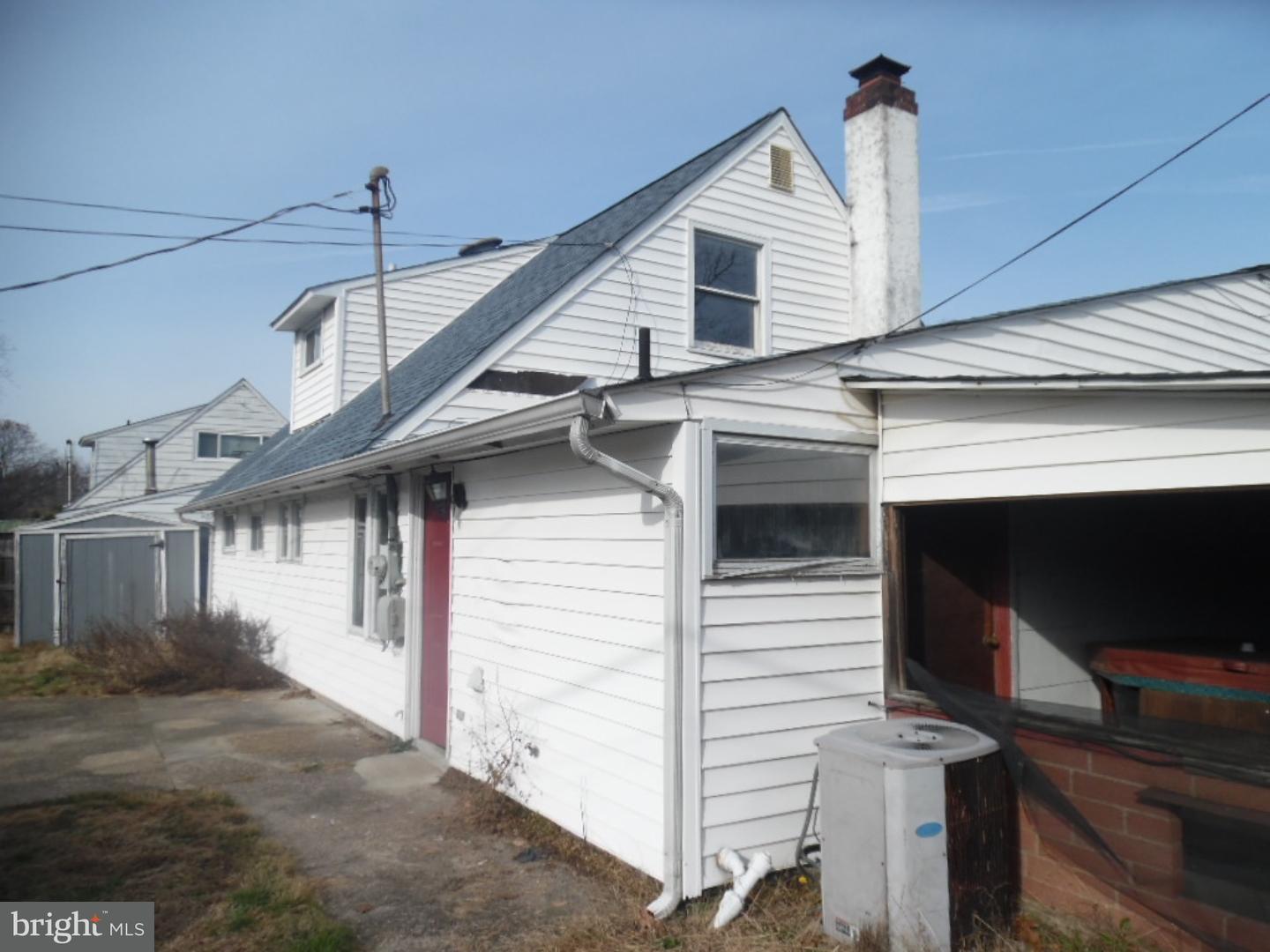 25 Maroon Road Levittown, PA 19056 - Photo 3 of 25 Gallery Image 3