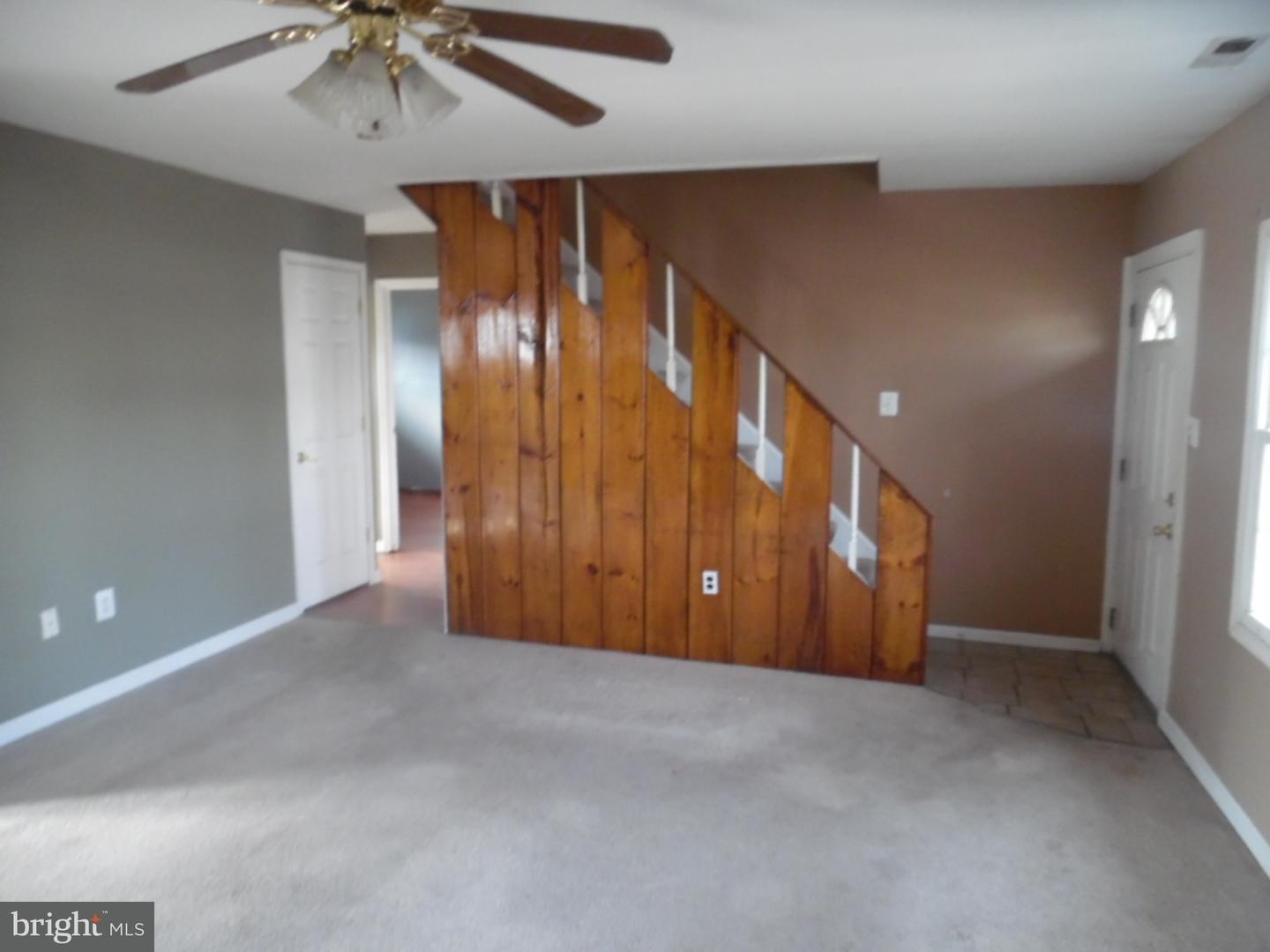 25 Maroon Road Levittown, PA 19056 - Photo 7 of 25 Gallery Image 7