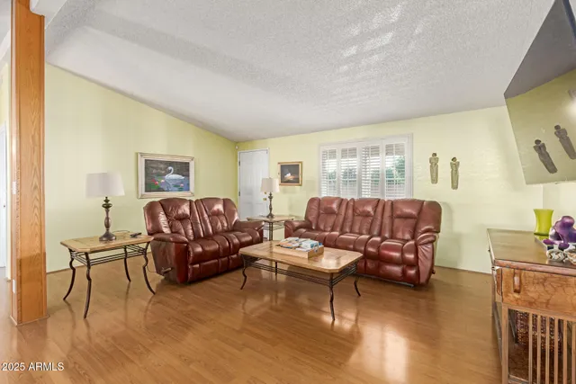 $83,900 | 4400 West Missouri Avenue, Unit 143, Glendale, AZ 85301