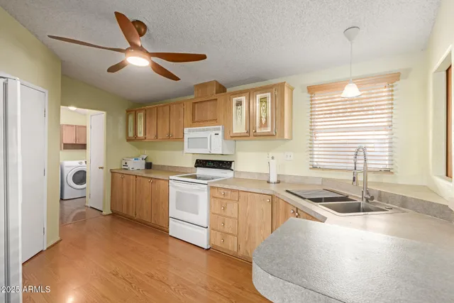 $83,900 | 4400 West Missouri Avenue, Unit 143, Glendale, AZ 85301