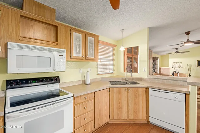 $83,900 | 4400 West Missouri Avenue, Unit 143, Glendale, AZ 85301