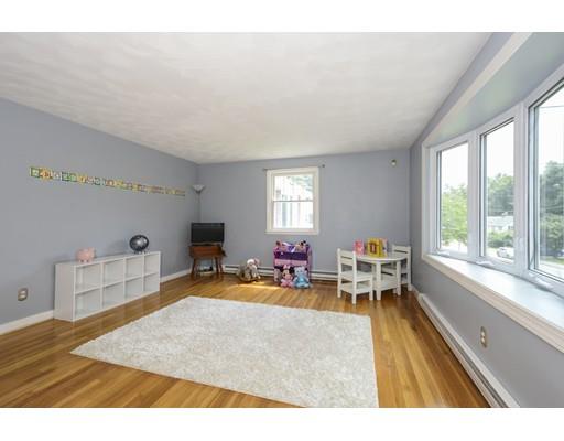 90 Indian Hill Road Worcester, MA 01606 - Photo 3 of 28 Gallery Image 3