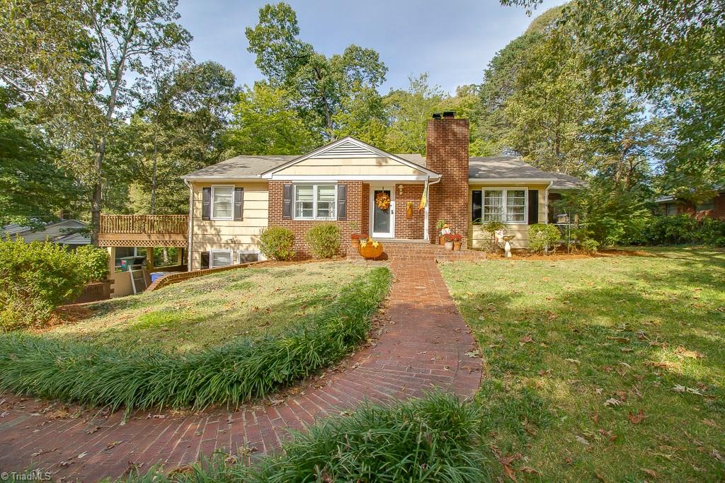 854 Chester Road Winston-Salem, NC 27104 - Photo 1 of 27 Gallery Image 1