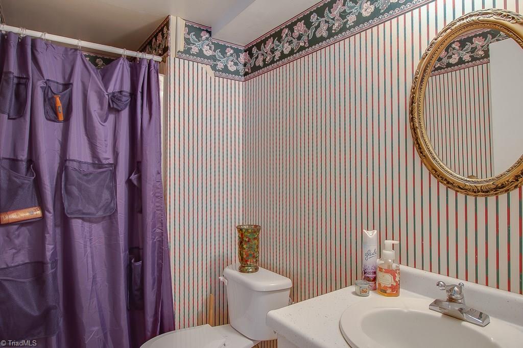 854 Chester Road Winston-Salem, NC 27104 - Photo 20 of 27 Gallery Image 20