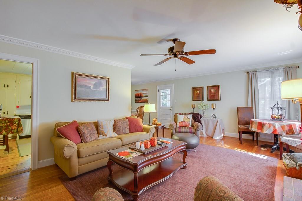 854 Chester Road Winston-Salem, NC 27104 - Photo 6 of 27 Gallery Image 6