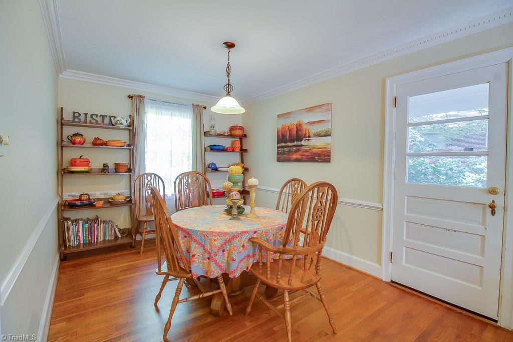 854 Chester Road Winston-Salem, NC 27104 - Photo 8 of 27 Gallery Image 8