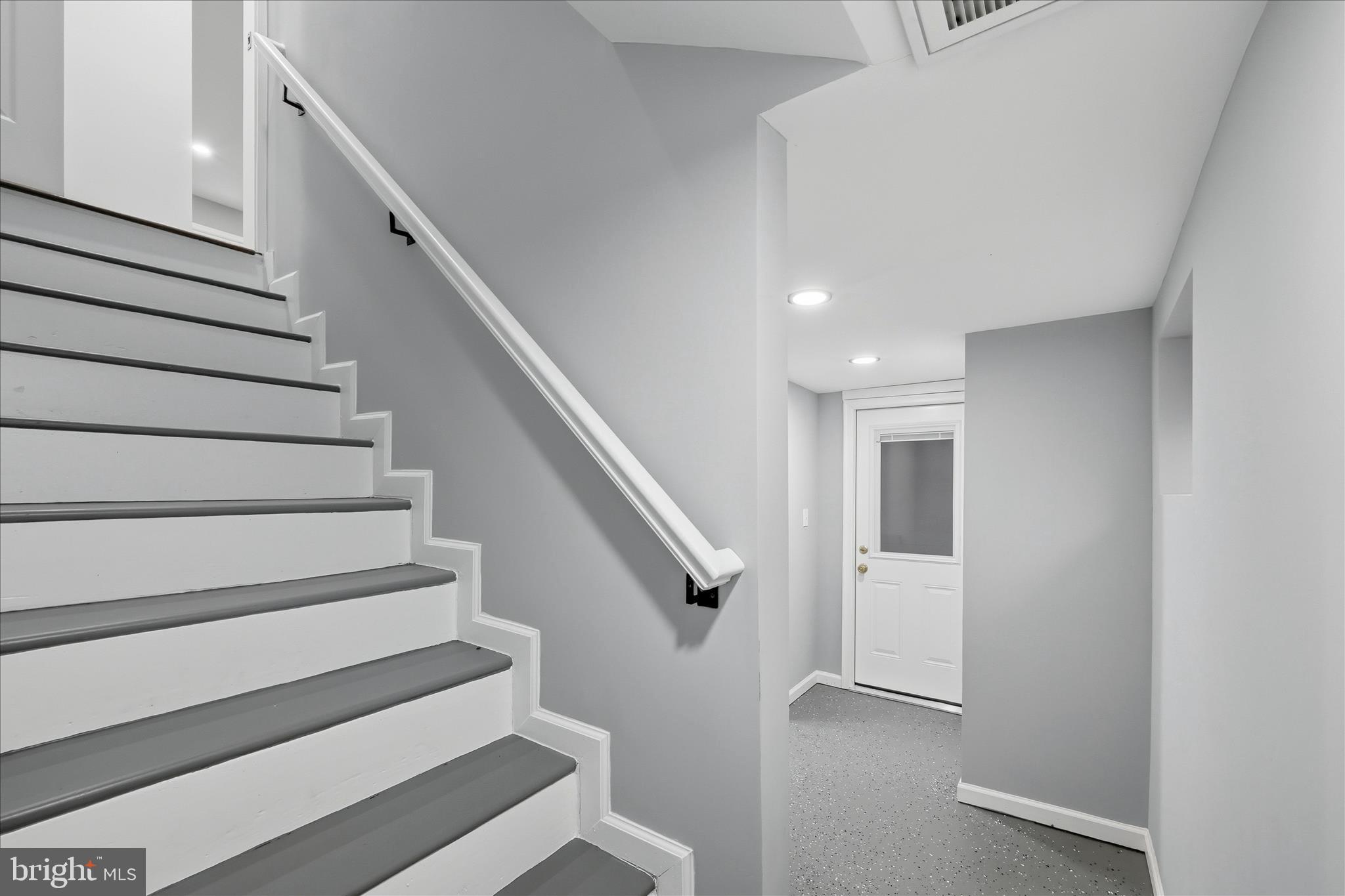 2639 Logmill Road Haymarket, VA 20169 - Photo 44 of 94 Foyer