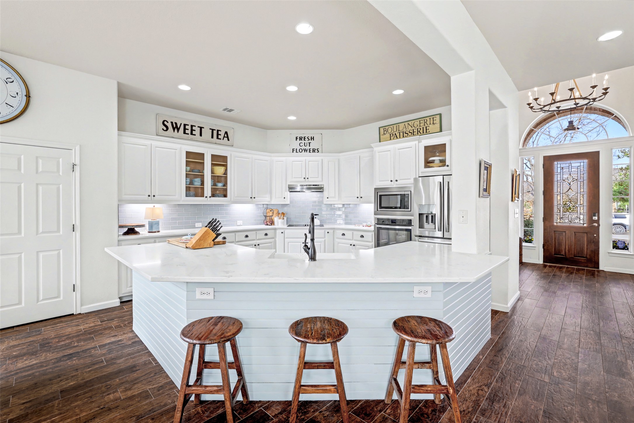 134 Fairwood Drive Georgetown, TX 78628 - Photo 12 of 39