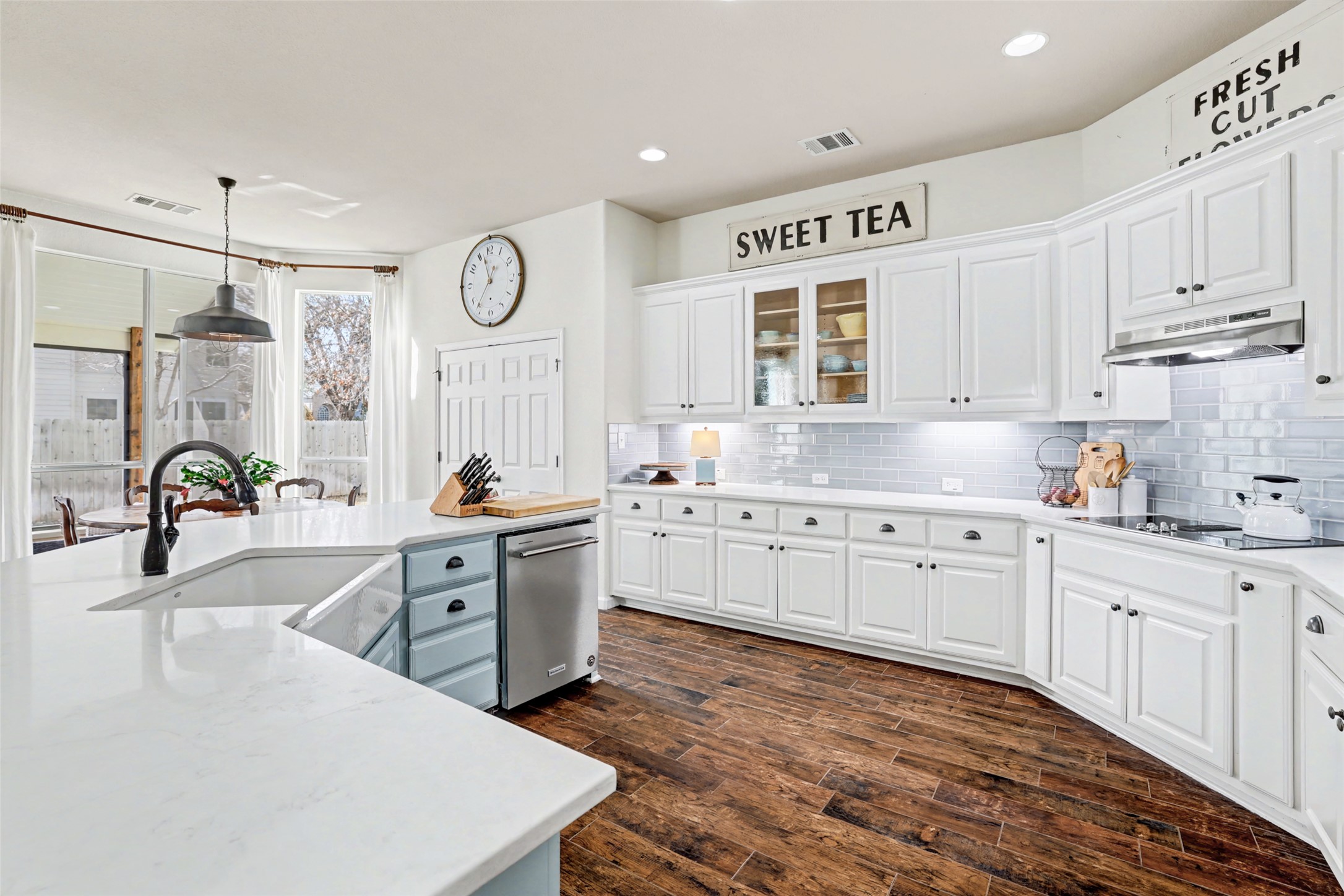 134 Fairwood Drive Georgetown, TX 78628 - Photo 16 of 39