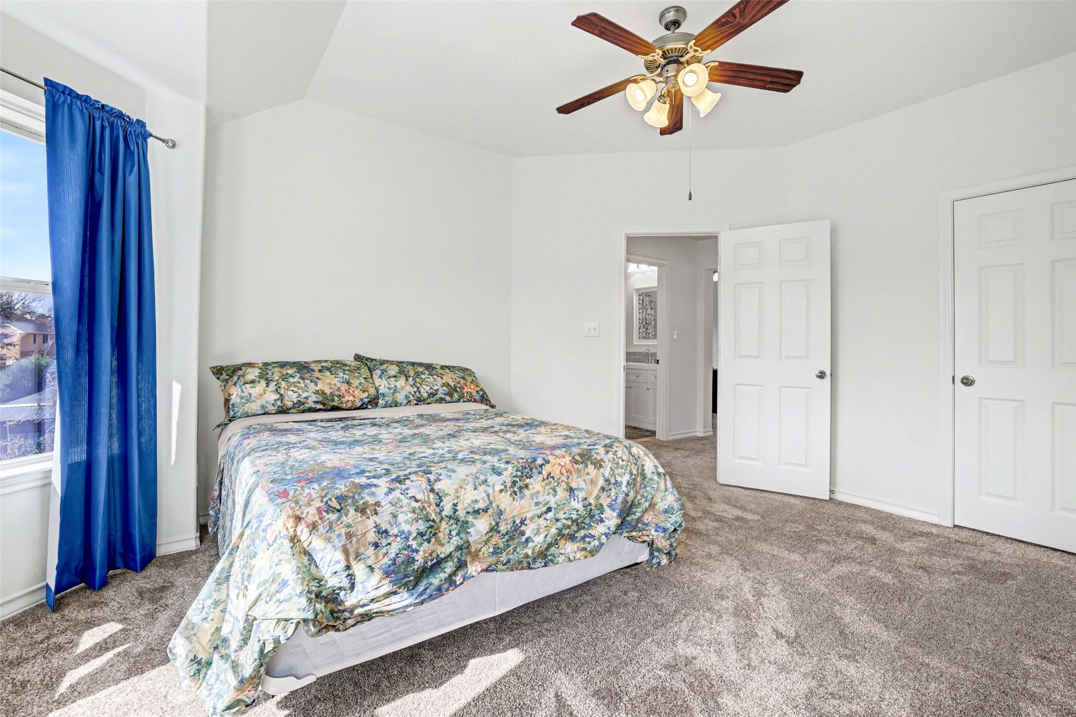 134 Fairwood Drive Georgetown, TX 78628 - Photo 25 of 39