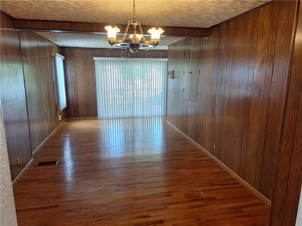 10214 East Sheley Road Independence, MO 64052 - Photo 15 of 35 Gallery Image 15